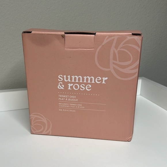 Summer & Rose Trinket Dish Pink & White Checker 5.5" Diameter NWT - Picture 4 of 4